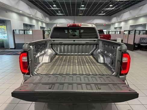 Certified 2024 GMC Canyon Elevation w/ Convenience Package image 9
