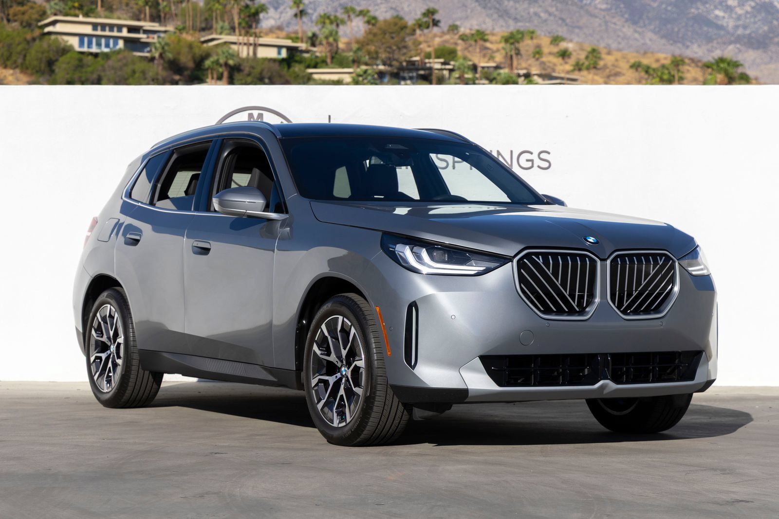 Certified 2026 BMW X3 xDrive30i w/ Convenience Package AWD/4WD image 2