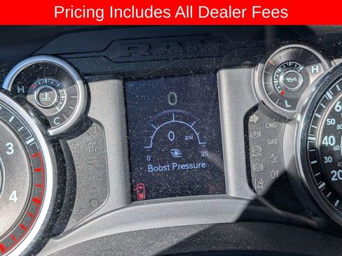 Used 2020 RAM 2500 Tradesman w/ Chrome Appearance Group AWD/4WD image 7