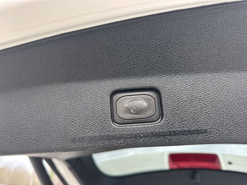 Used 2017 Ford Explorer Limited w/ Equipment Group 301A image 32