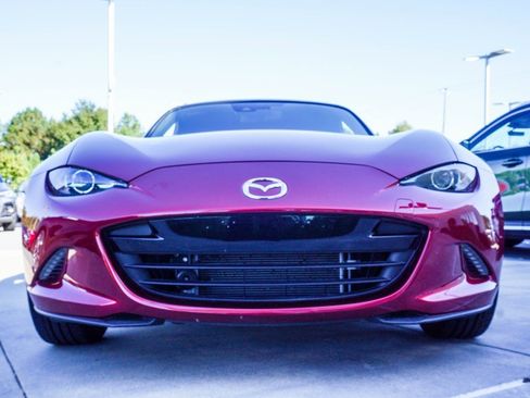 Used 2023 MAZDA MX-5 Miata Grand Touring image 6