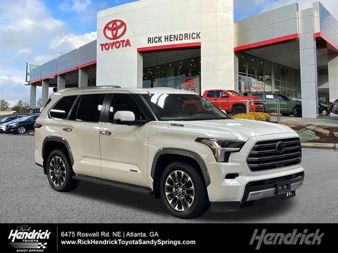 Used 2024 Toyota Sequoia Limited image 1