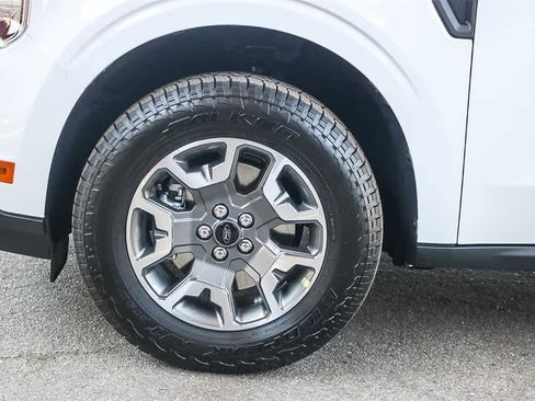 New 2024 Ford Maverick Lariat w/ 4K Tow Package image 10