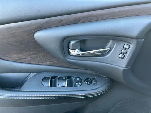 Used 2023 Nissan Murano Platinum image 10