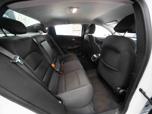 Used 2024 Chevrolet Malibu LT image 24