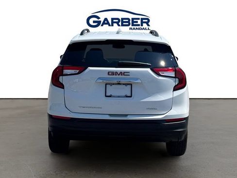 Used 2023 GMC Terrain SLE w/ Driver Convenience Package AWD/4WD image 4