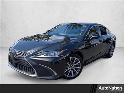 Used 2021 Lexus ES 300h w/ Premium Package