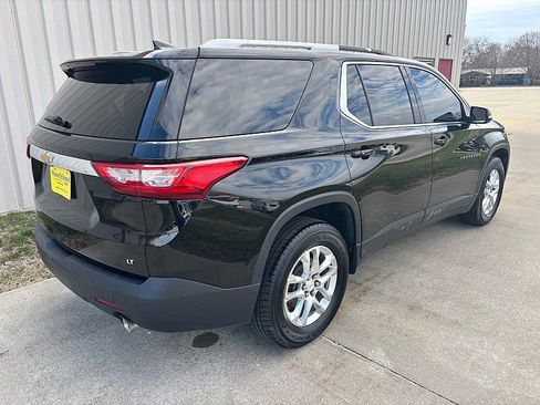 Used 2018 Chevrolet Traverse LT image 6
