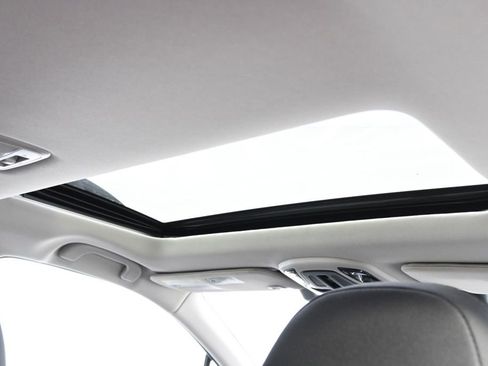 Certified 2025 Subaru Outback Onyx Edition image 17