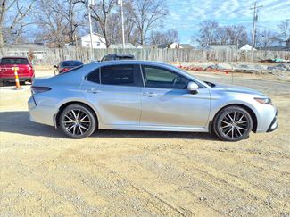 Used 2024 Toyota Camry SE video 2