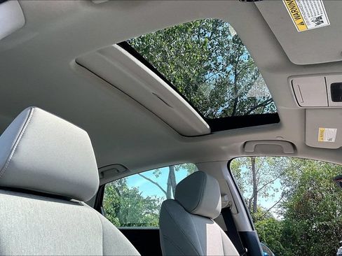 Used 2024 Honda Accord EX image 21