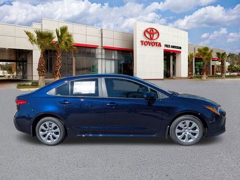 New 2026 Toyota Corolla LE image 4