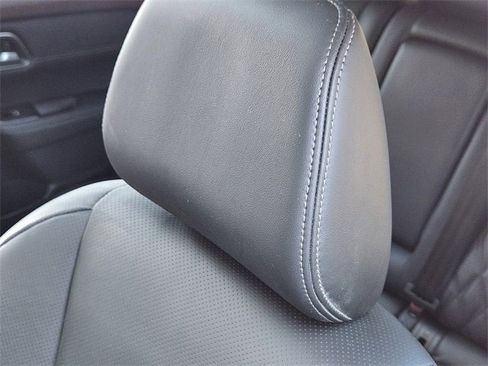 Used 2021 Nissan Rogue Platinum image 11