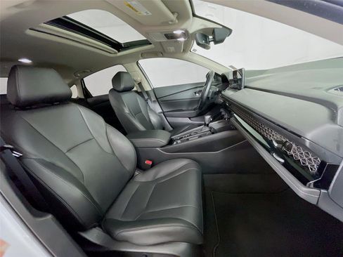 Used 2023 Honda Accord EX-L image 30