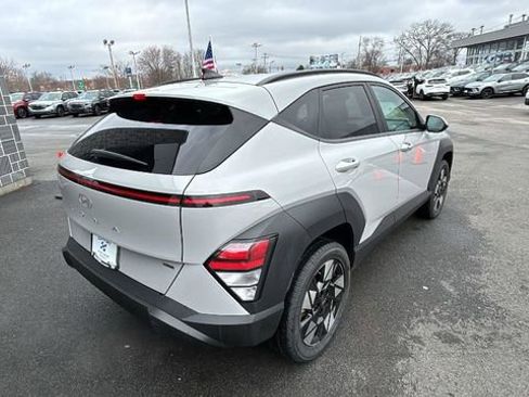 Used 2025 Hyundai Kona SEL AWD/4WD image 7