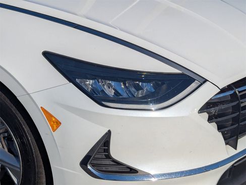 Used 2022 Hyundai Sonata SE image 10