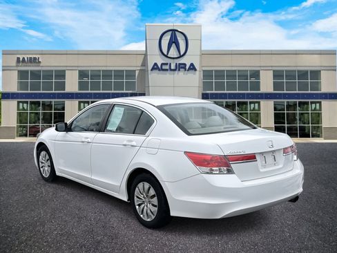 Used 2012 Honda Accord LX image 3