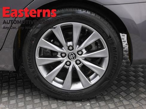 Used 2016 Toyota Camry XLE FWD image 34