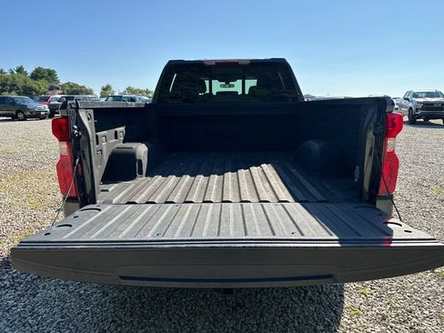 Used 2021 Chevrolet Silverado 1500 RST w/ Convenience Package II AWD/4WD image 13
