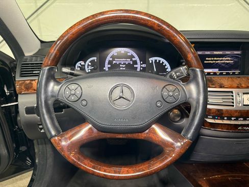 Used 2012 Mercedes-Benz S 550 4MATIC image 15