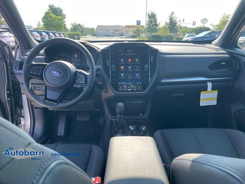 Used 2026 Subaru Forester Premium AWD/4WD image 12