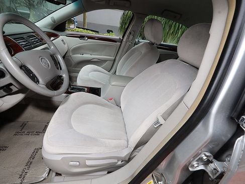 Used 2009 Buick Lucerne CX FWD image 26