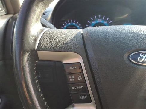 Used 2011 Ford Fusion SEL w/ 302A Rapid Spec Order Code image 16