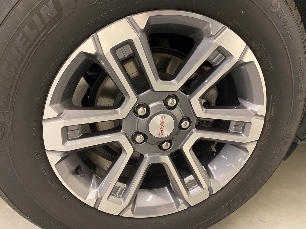 Used 2025 GMC Terrain Elevation AWD/4WD image 25