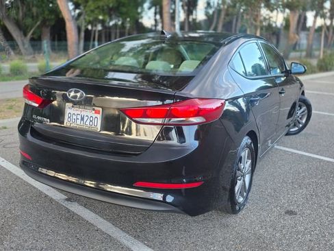 Used 2018 Hyundai Elantra Value Edition FWD image 48