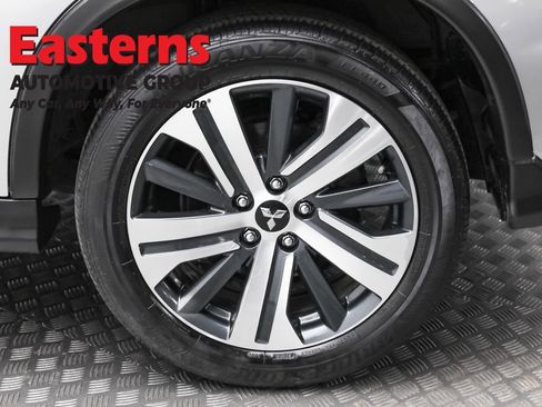 Used 2024 Mitsubishi Outlander Sport SE image 8