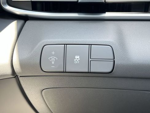 New 2026 Hyundai Elantra Sport FWD image 20