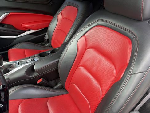 Used 2017 Chevrolet Camaro LT RWD image 12