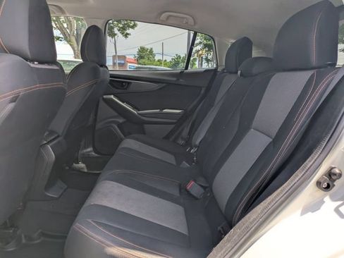 Used 2021 Subaru Crosstrek 2.0i Premium w/ Moonroof Package AWD/4WD image 14