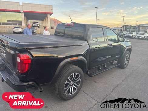 Used 2023 GMC Canyon AT4 w/ AT4 Premium Package image 4