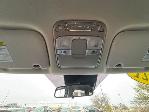 Used 2021 Kia Telluride LX image 34