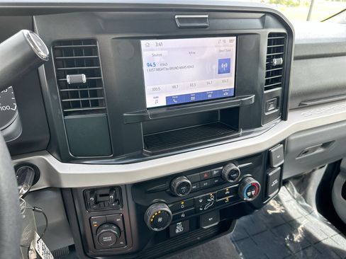 Used 2026 Ford F250 XLT AWD/4WD image 16