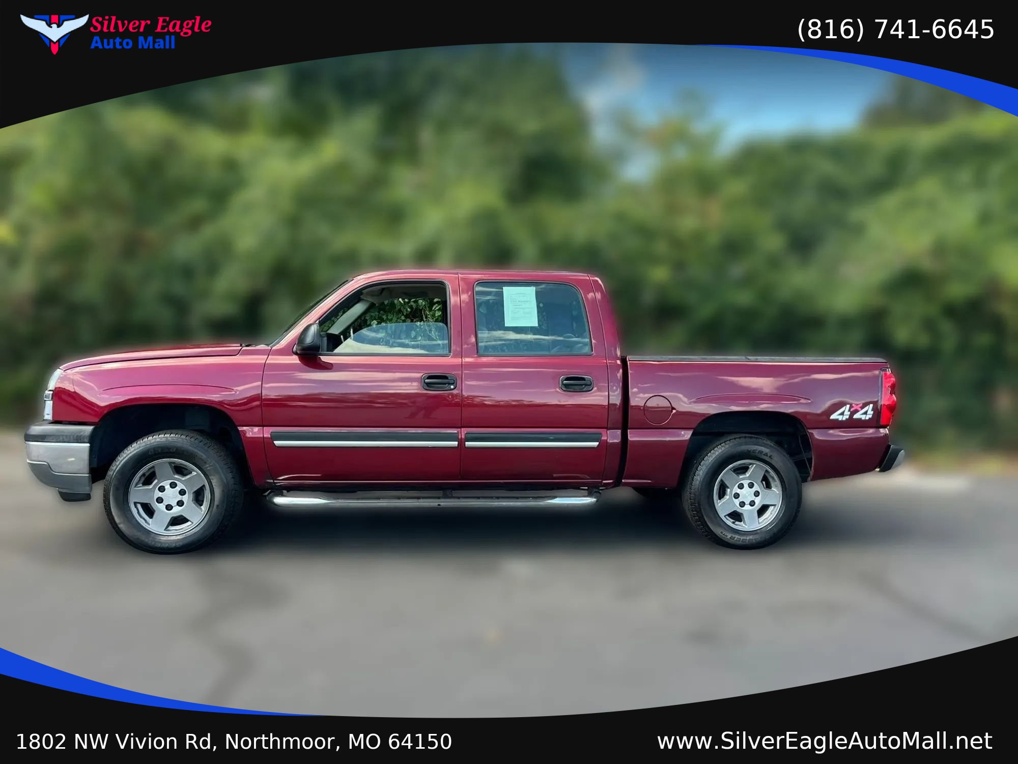 Used 2005 Chevrolet Silverado 1500 LS w/ Light Duty Power Package AWD/4WD image 2