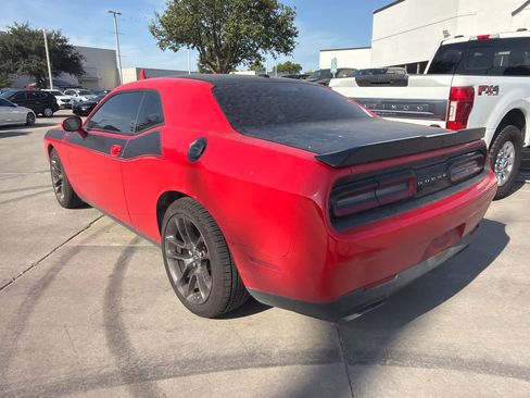 Used 2022 Dodge Challenger R/T w/ T/A Package RWD image 3