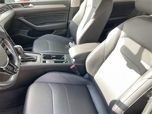 Used 2020 Volkswagen Arteon SE image 21