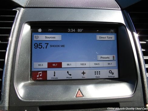 Used 2017 Ford Taurus SEL w/ Equipment Group 201A FWD image 22