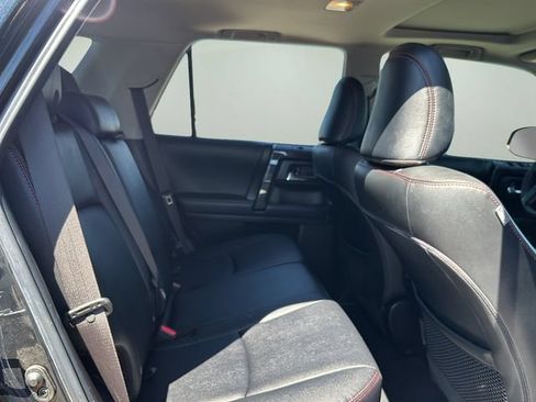 Used 2021 Toyota 4Runner TRD Off-Road Premium w/ Moonroof Package AWD/4WD image 15