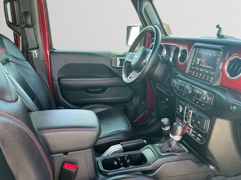 Used 2021 Jeep Gladiator Rubicon AWD/4WD image 15