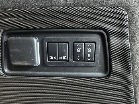 Used 2021 Cadillac Escalade Sport AWD/4WD image 51