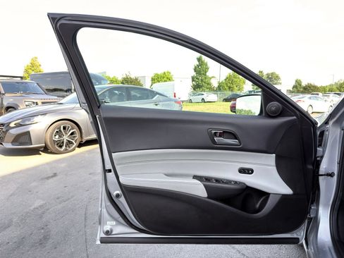 Used 2019 Acura ILX FWD image 15