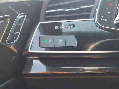 Used 2025 Audi Q7 3.0T Premium Plus AWD/4WD image 21