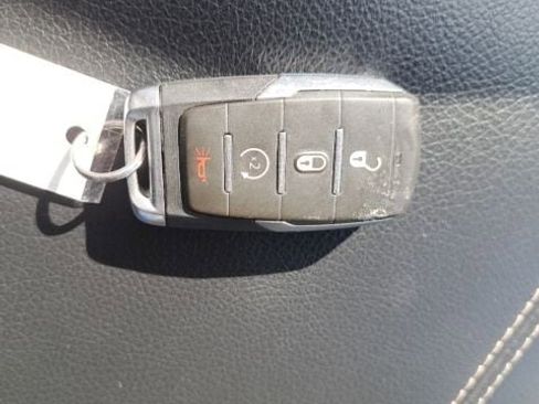 Used 2022 RAM 1500 Big Horn AWD/4WD image 19