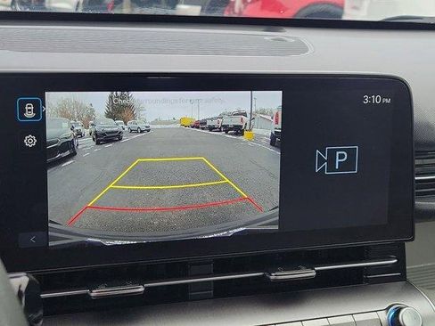 Used 2025 Hyundai Kona SE image 26