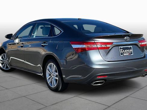 Used 2015 Toyota Avalon XLE Premium image 11