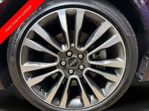 Used 2018 Lincoln Continental Reserve AWD/4WD image 29