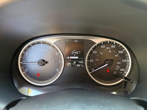 Used 2025 Nissan Kicks Play S FWD image 23